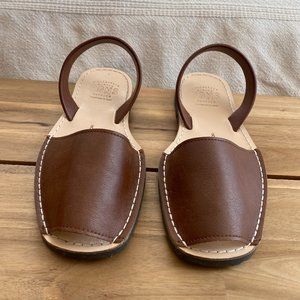 Pons Avarcas Classic Sandals - Brown